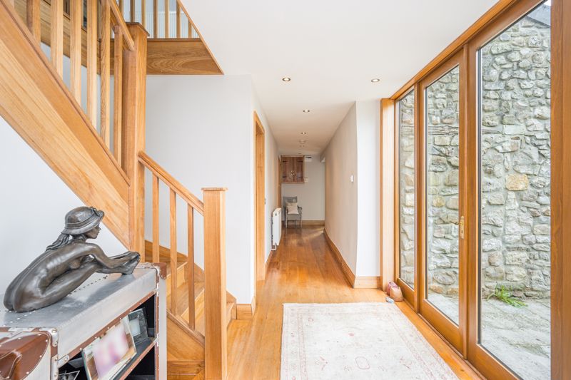 Entrance Hall- click for photo gallery